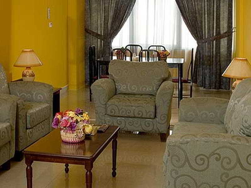 Al Muntazah Plaza Hotel Doha Szoba fotó