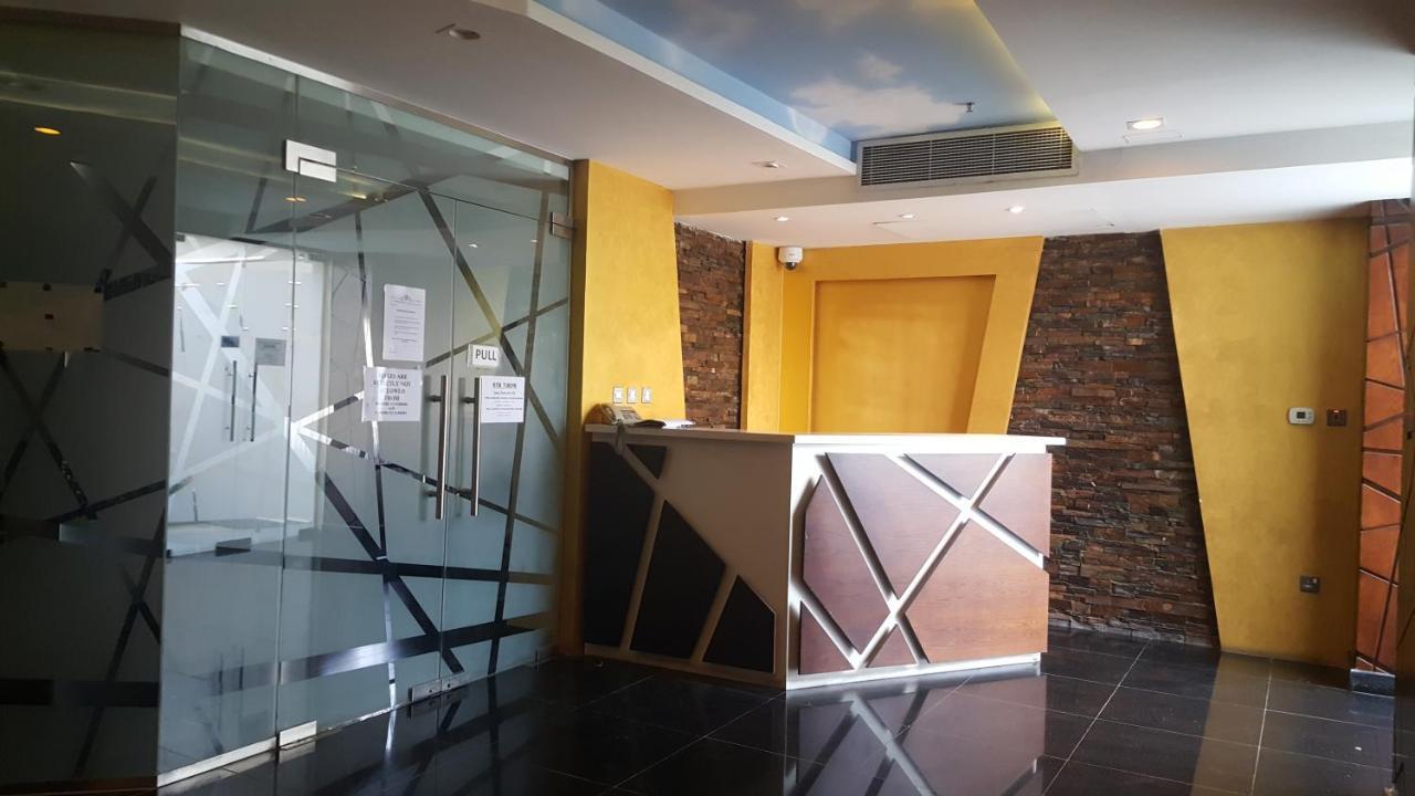 Al Muntazah Plaza Hotel Doha Kültér fotó