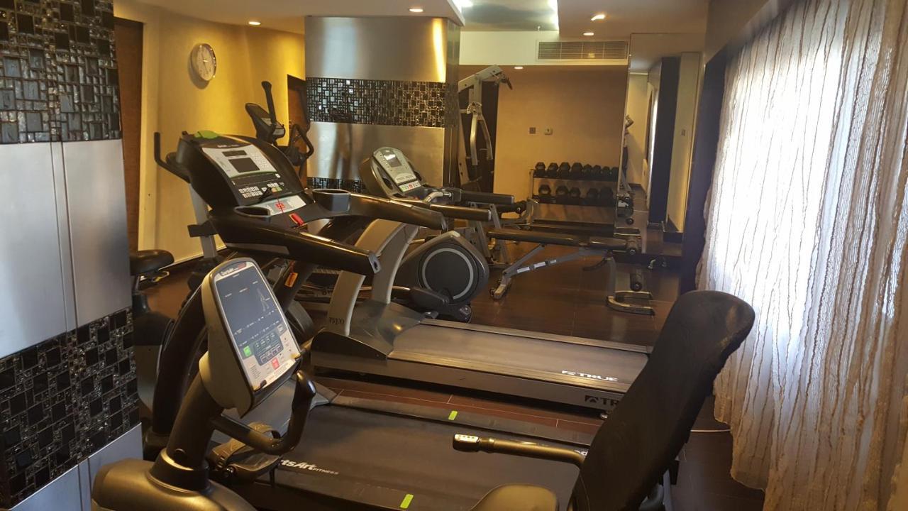 Al Muntazah Plaza Hotel Doha Kültér fotó