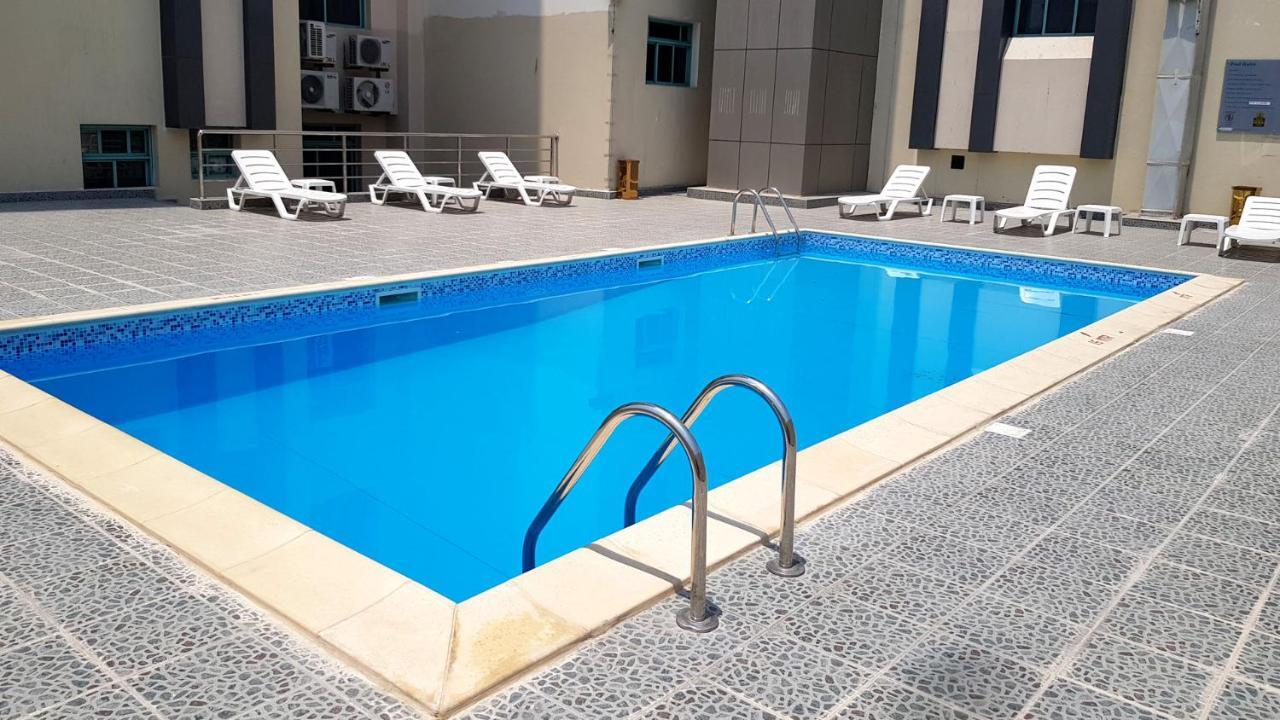 Al Muntazah Plaza Hotel Doha Kültér fotó