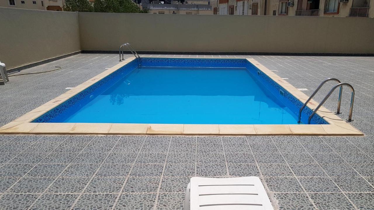 Al Muntazah Plaza Hotel Doha Kültér fotó