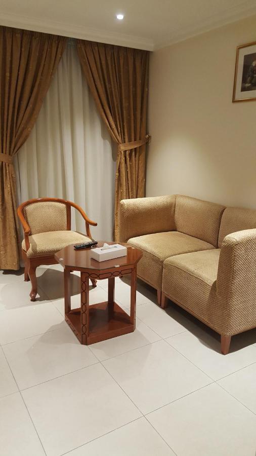 Al Muntazah Plaza Hotel Doha Kültér fotó